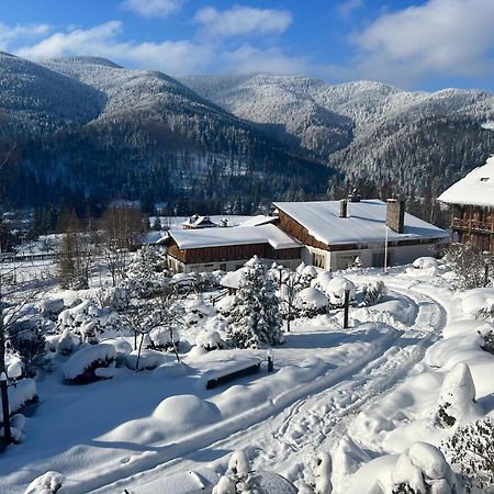 Hotel Korunka Tatariv Exteriér fotografie